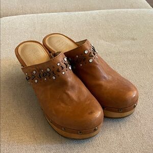 FRYE Jessica Studded Mules